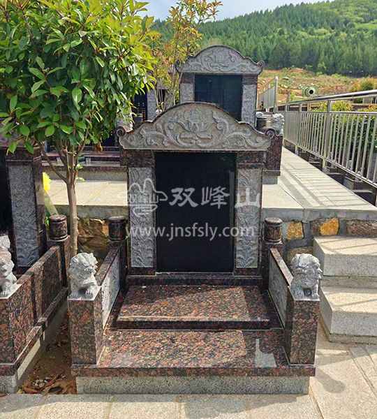 双峰山陵园传统立碑